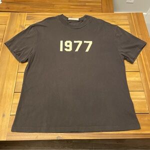 Fear of God FOG Essentials 1977 Short Sleeve Crewneck Iron Black Medium